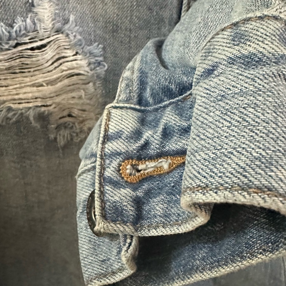 057 Reserved Denim Jacket | EUC Light blue wash | Streetwear & Trendy (Size 36) - Picture 8 of 13